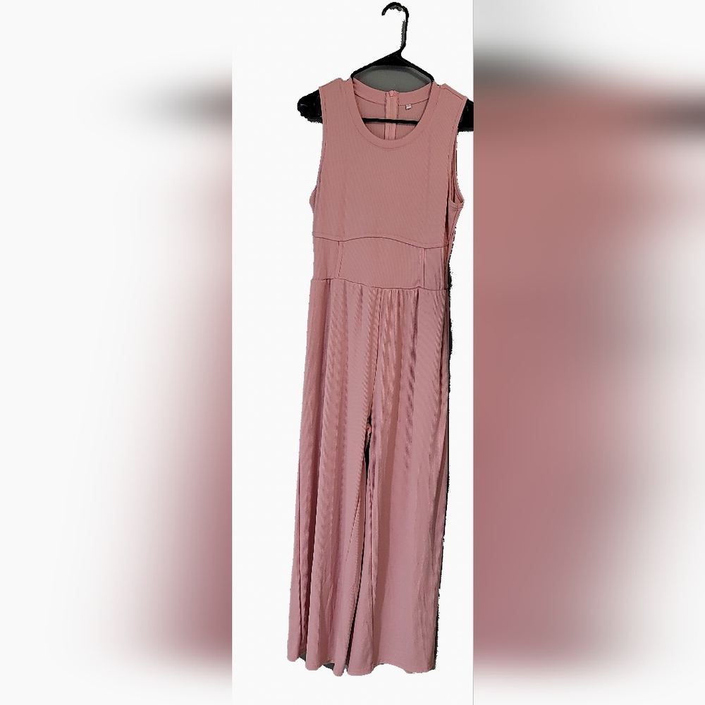 Elegant Sleeveless‎ Blush Jumpsuit